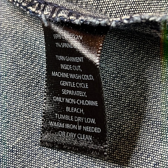 White House Black Market Blue Denim Jean Jacket Sz 00 Check Measurements - Picture 10 of 10